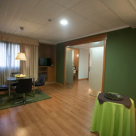 卢克索雷孔基斯塔酒店