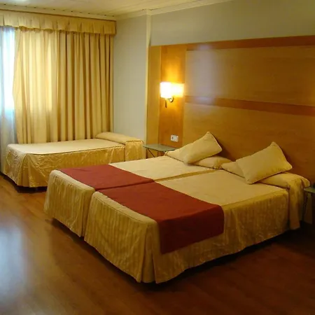 Hotel Reconquista