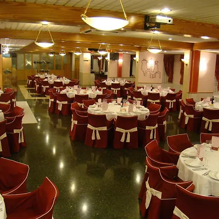 Reconquista Hotel 3*