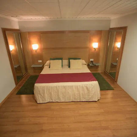 Reconquista Hotel