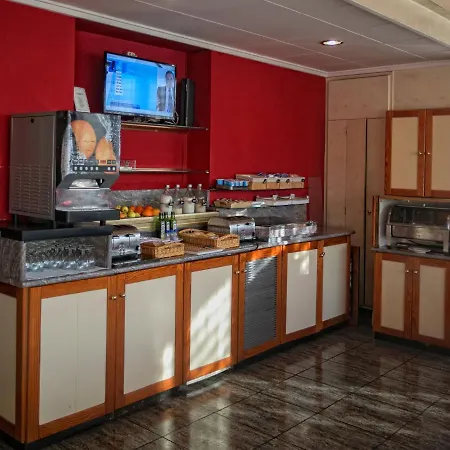 Hotel Reconquista