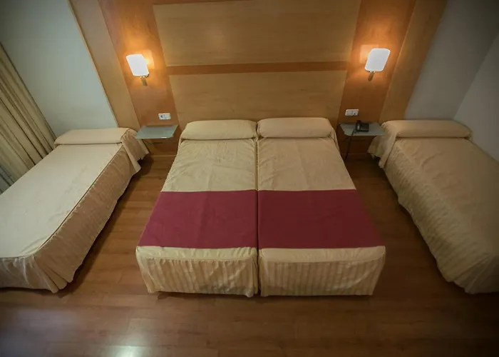 Reconquista Hotel