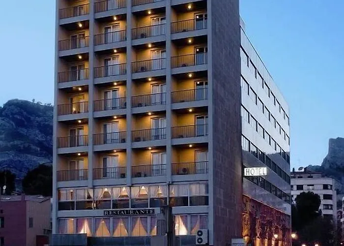 Reconquista Hotel